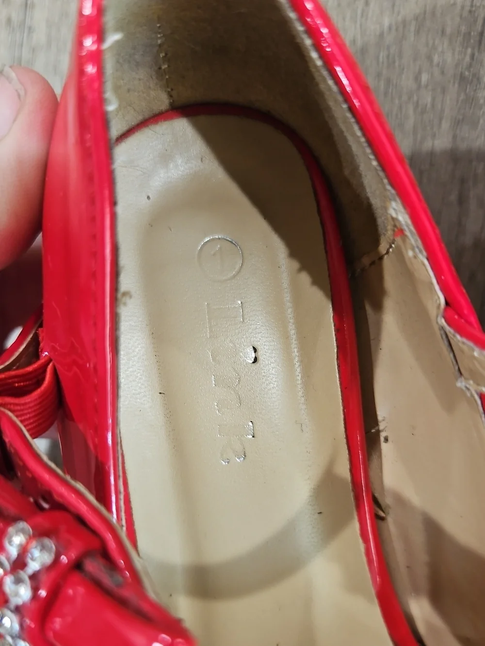 Link Girls Red Patent Mary Jane Heels with Bow Accent size 1